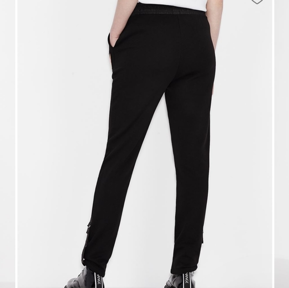NWT- Armani Exchange Black Sweatpants Size Medium - Picture 9 of 13
